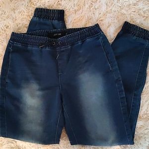 Like new Joe's Jeans XL jean joggers